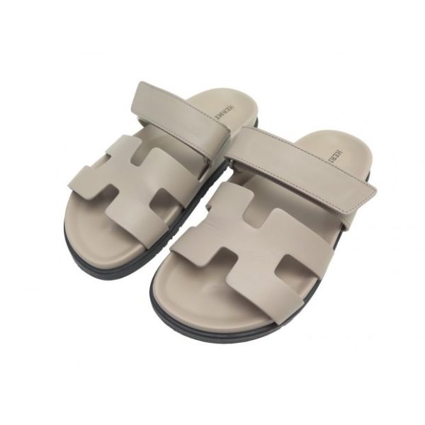 HERMES CLEAR SLIDES 001A