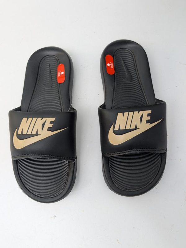 Black Nike Slippers KA 8